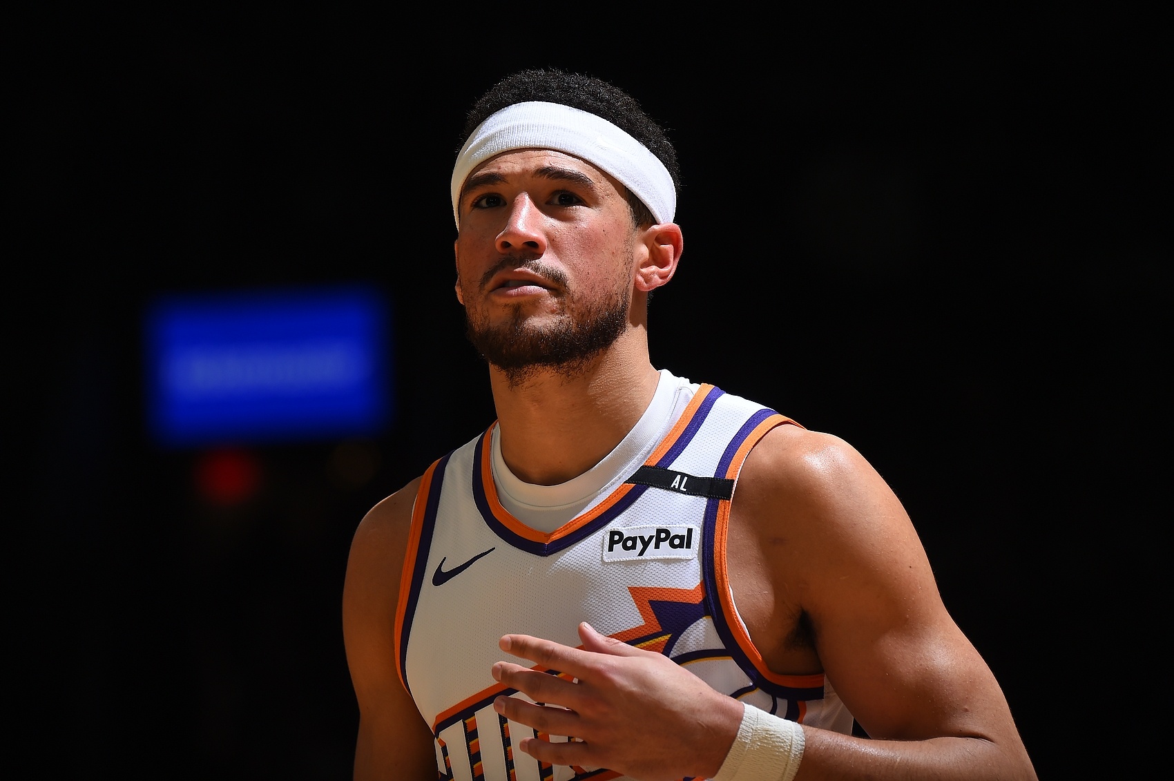 蒂格：布克会终老太阳 等他续约后他每年会拿到7000万