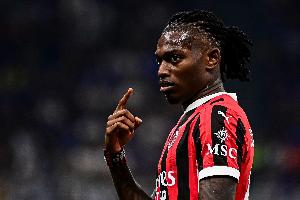 卡佩罗：莱奥到了26岁的成熟年龄 他要加练射门&amp;就像当年伊布一样