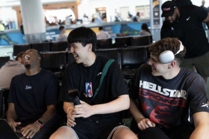 jiuyou网页登录-拓记：杨瀚森下赛季场均能有12分钟上场时间 中锋主要是他&amp;克林根